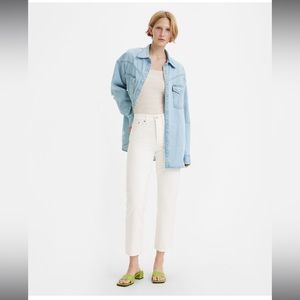 BNWT Levi’s Wedgie Straight Fit 24x28